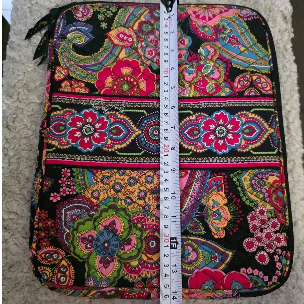 Vera Bradley Laptop/ Tablet Case SYMPHONY IN HUE 11